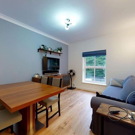 Lovely 2-Bedroom Flat Near Highgate 伦敦 外观 照片
